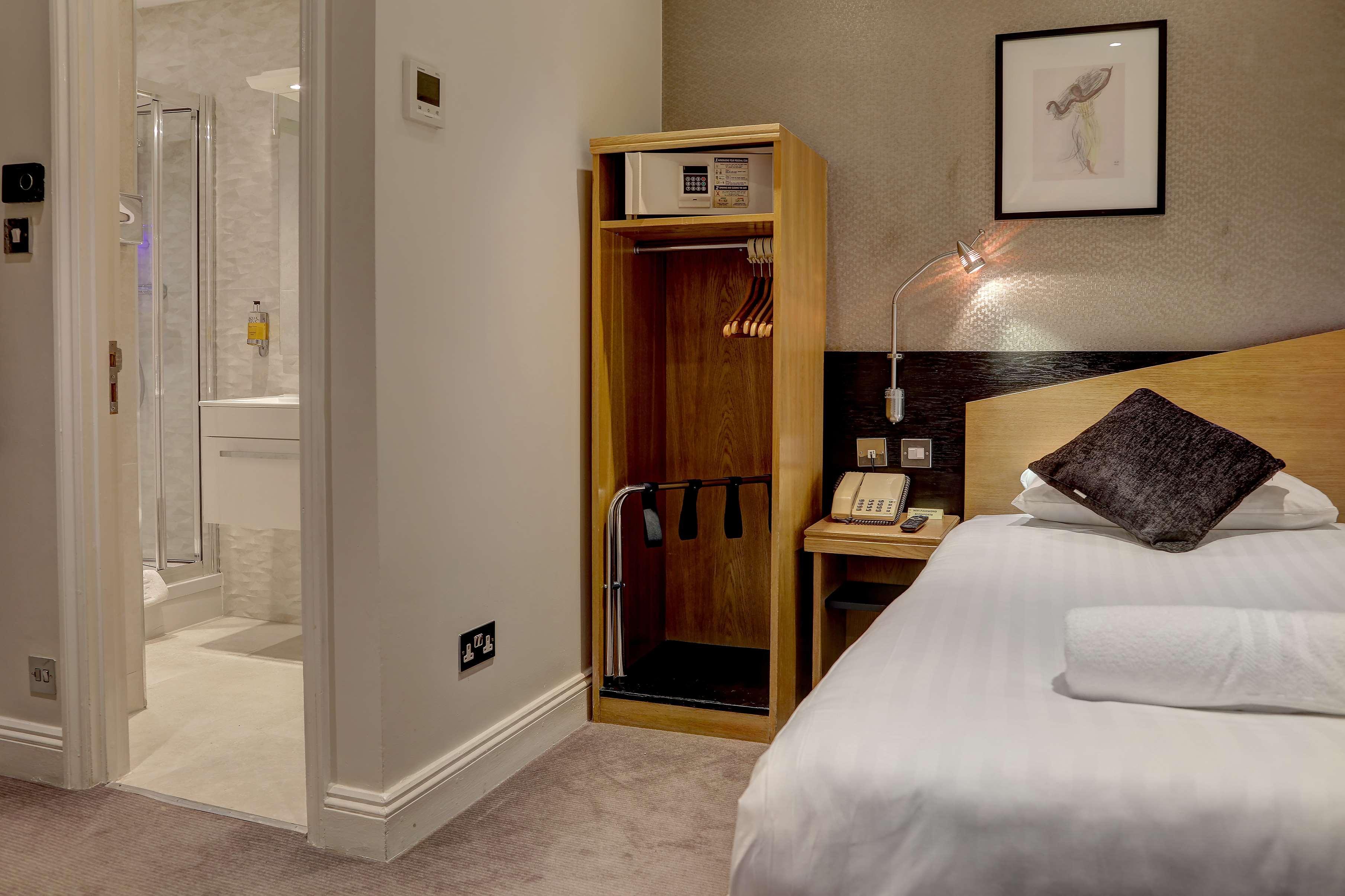 베스트웨스턴 버킹엄 팰리스 로드 호텔 런던 객실 사진